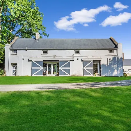 Quamby Estate - 20 Minutes From Launceston-3